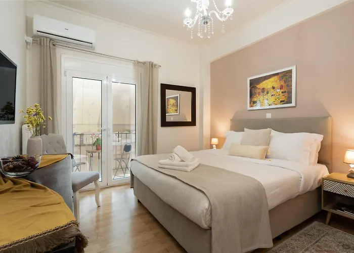 Athenian Dream Apartment-Spacious & Luxurious