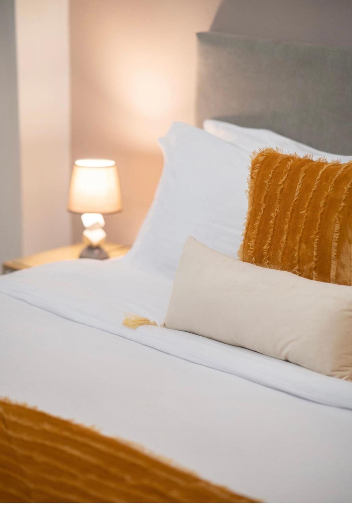Athenian Dream: Spacious Luxury Apartment Athens