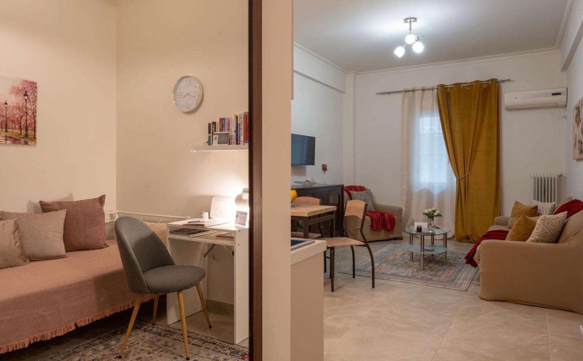 Athenian Dream: Spacious Luxury Apartment
