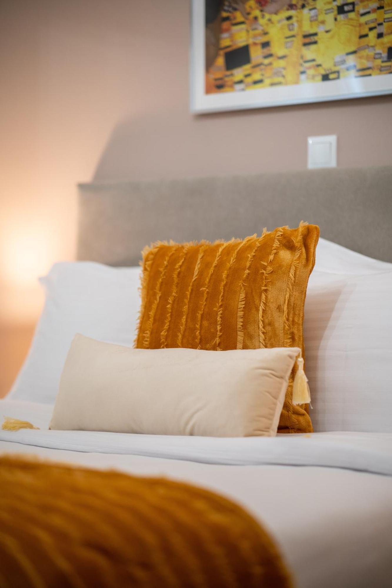 Athenian Dream: Spacious Luxury Athens