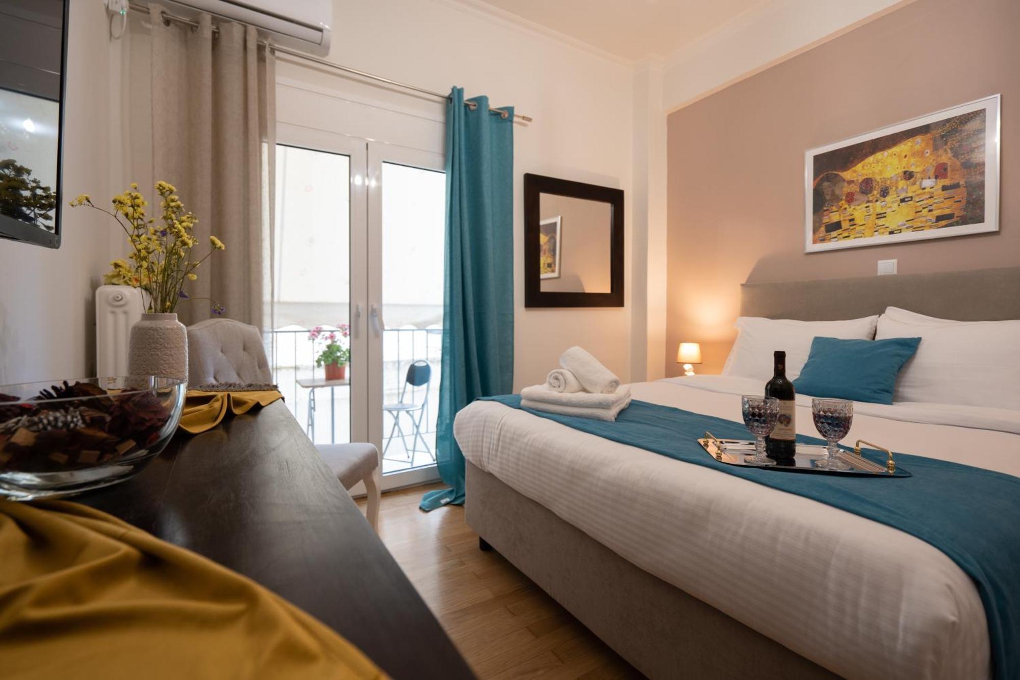 Athenian Dream: Spacious Luxury Athens